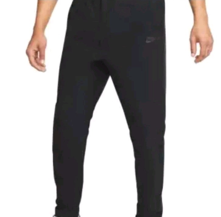 Nike Sportswear Tech Essentials  Commuter Pants ~ Black DM6621-010 Men's: S *NWT