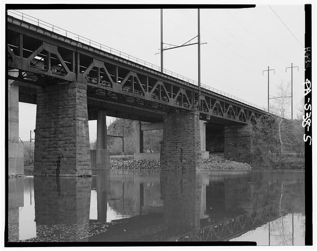 5. OVERVIEW, FROM WEST BANK OF SCHUYLKILL RIVER, LOOKING NE. - Pennsylvania