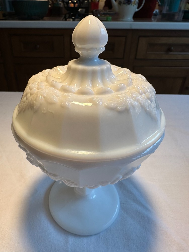 Westmoreland white milk glass grape pattern compote with lid - mint condition jar  