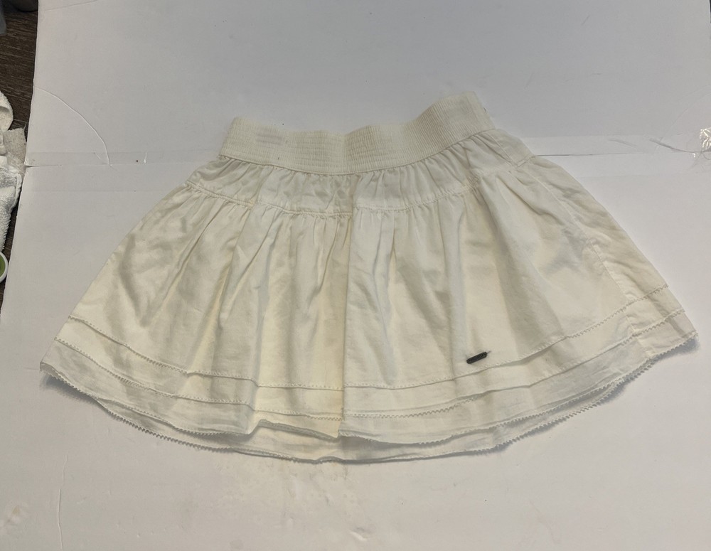 Hollister Cream XS Skirt 14