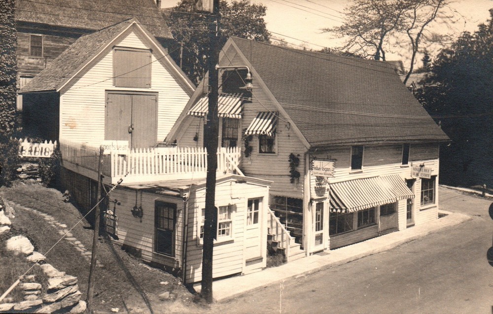 Boothbay Harbor, Maine - Ethel Logan Townsend Avenue Shop - RPPC 1940 Postcard