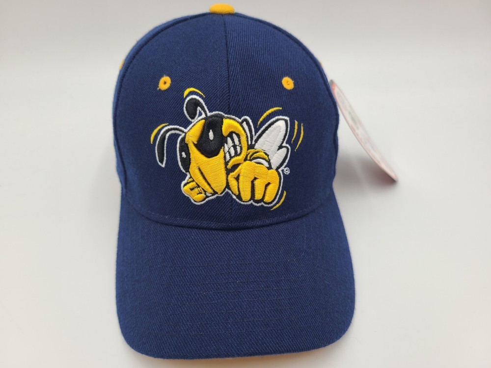 Vintage Georgia Tech Yellow Jackets Zephyr Fitted NCAA Hat in Blue for Men Women  