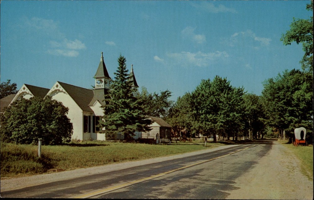 Huron City Michigan Hubbard Phelps Memorial Chapel ~ unused postcard sku621