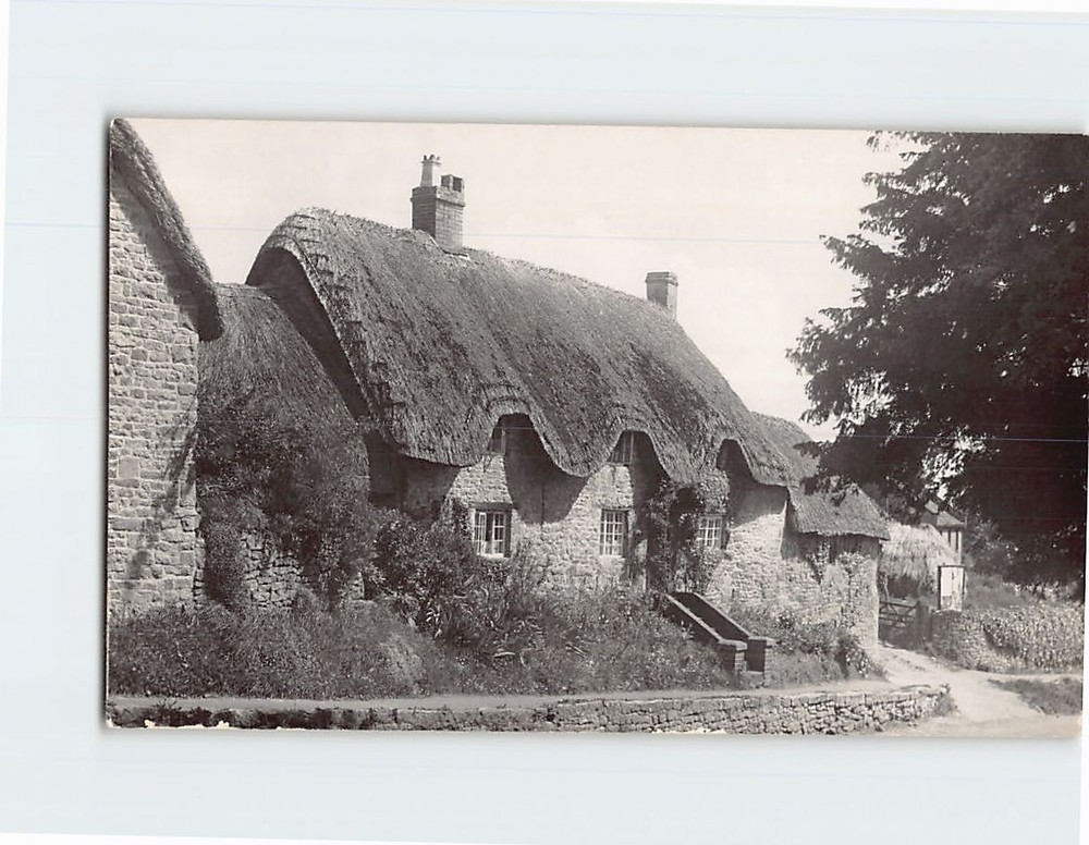 Postcard English Stone Cottage Thatched Roof Rural Village England Vintage