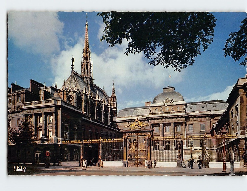 Postcard La Sainte Chapelle et le Palais de Justice Paris France