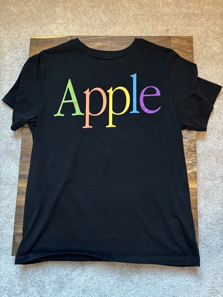 Apple Vintage 90s Rainbow Logo Spellout T-Shirt Unisex M Black Casual Everyday