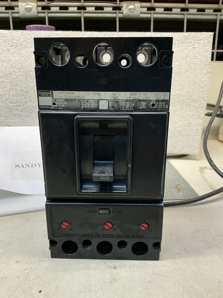 Westinghouse 3 Pole 400 Amp 600V Thermal Magnetic Circuit Breaker LBB3400W