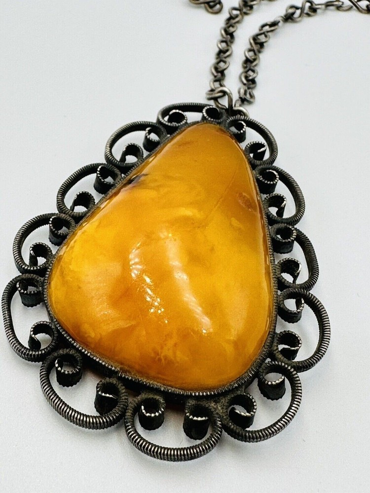 Vintage butterscotch Baltic Amber necklace Pendant ussr