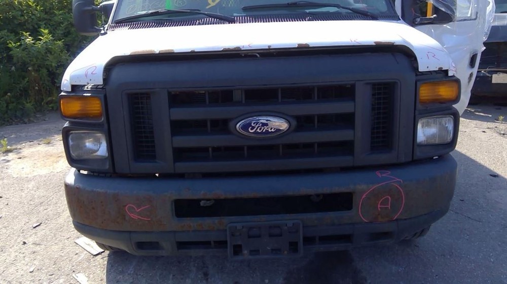Grille Painted Fits 08-19 FORD E350 VAN 1426584