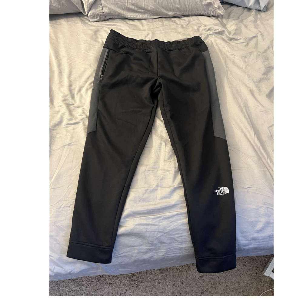 The North Face Men's XL Jogger Pants Black Polyester Drawstring Pockets