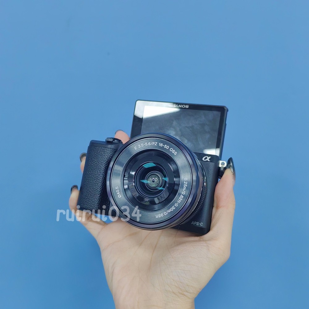 Sony Alpha A5100 Mirrorless Digital Camera 24.3 MP w/ 16-50mm Lens AF Lock Black