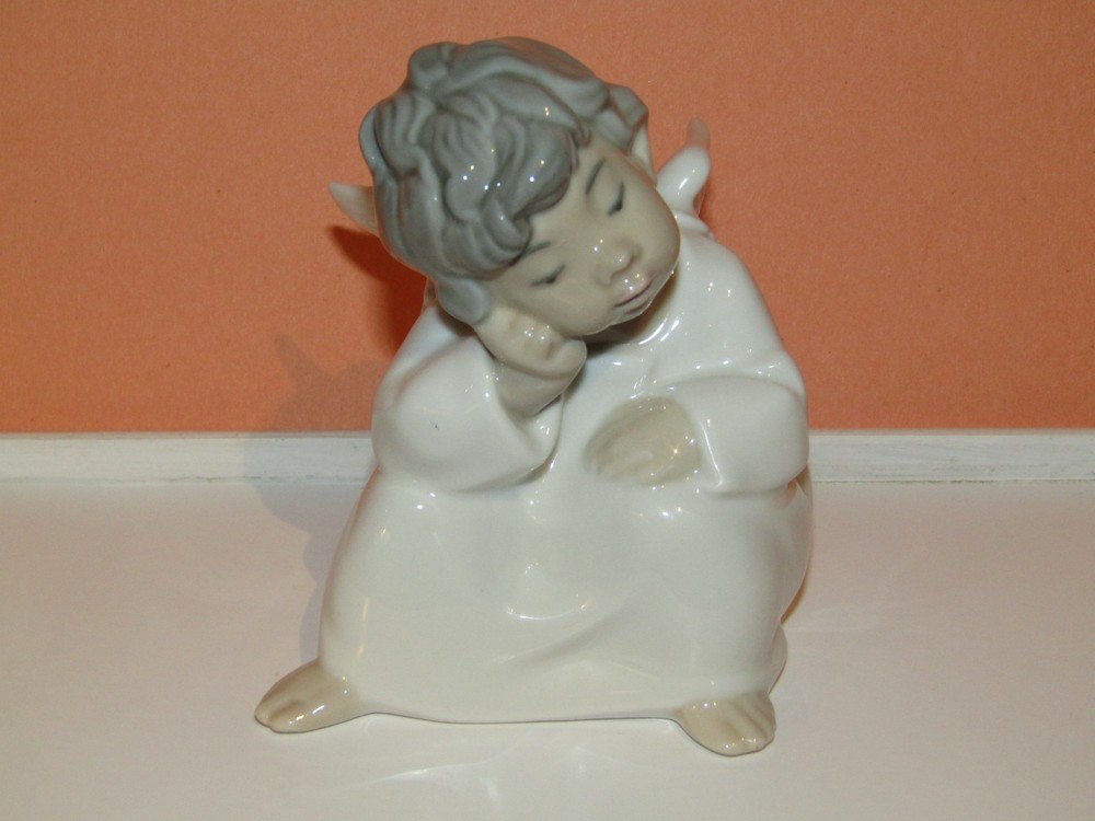LLADRO Spain Porcelain #4539 Cherub Boy Gloss by Fulgencio Garcia 4