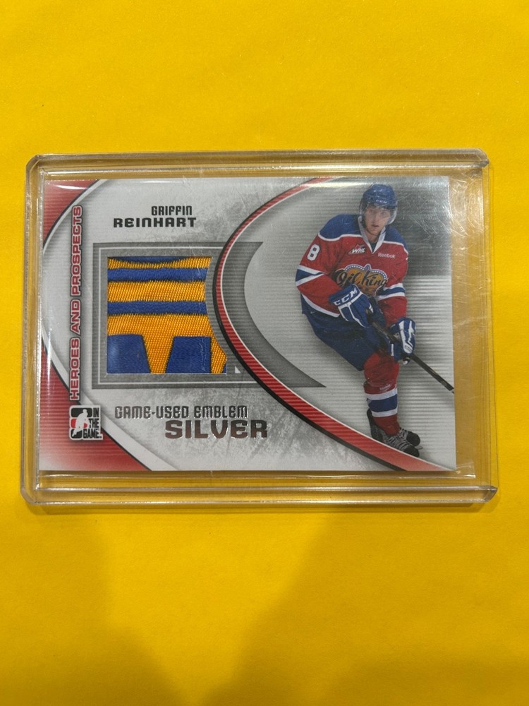 2011–12 ITG heroes and prospects game used Griffin Reinhart m-20 rm