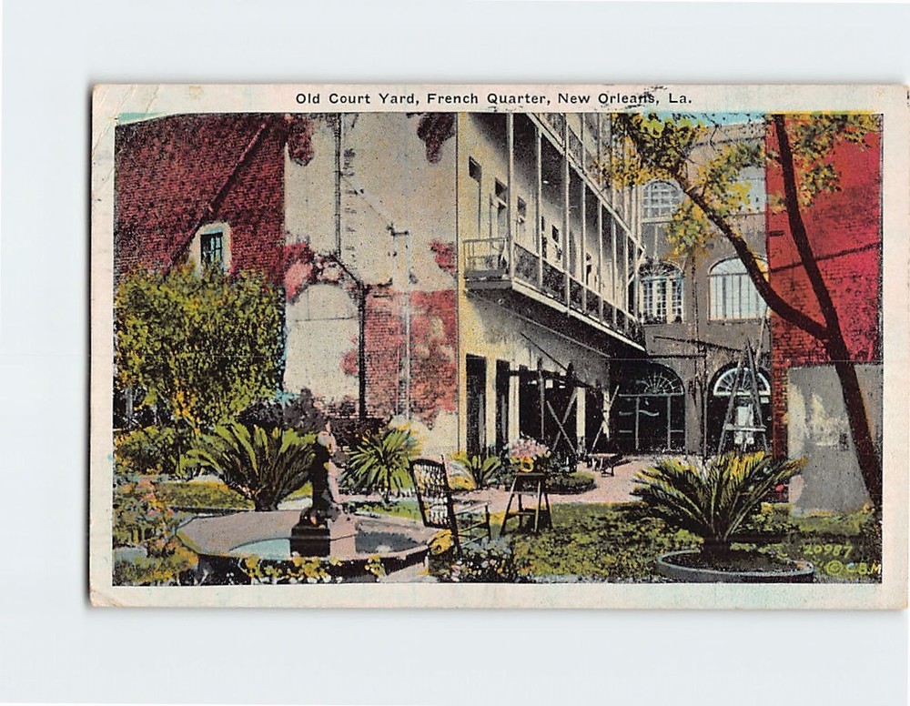 Postcard Old Court Yard French Quarter New Orleans Louisiana USA