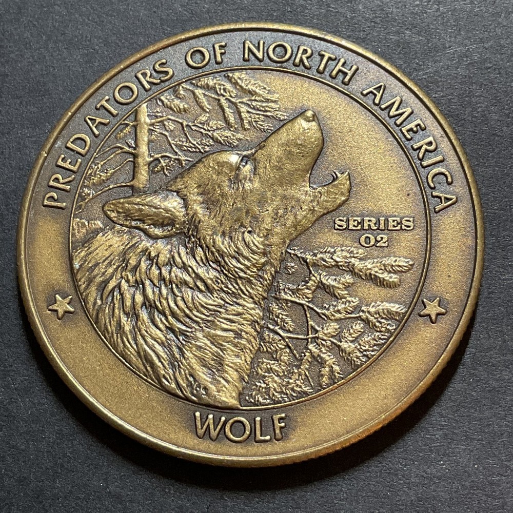 Vintage WOLF Animal American Hunting Club USA Token Medal Exonumia #12