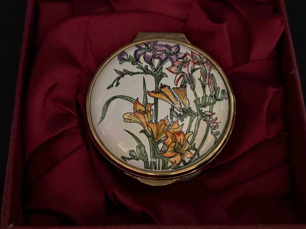 Staffordshire Enamel Trinket Box 