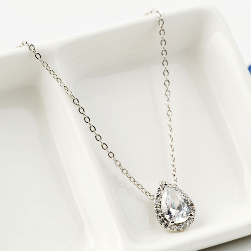 Teardrop Pendant Necklace Brass Zircon Simple Fashion Womens Gold Plated Jewelry