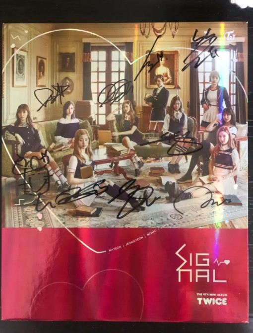 TWICE [SIGNAL] All Member Autographed Signed Album + Random PC