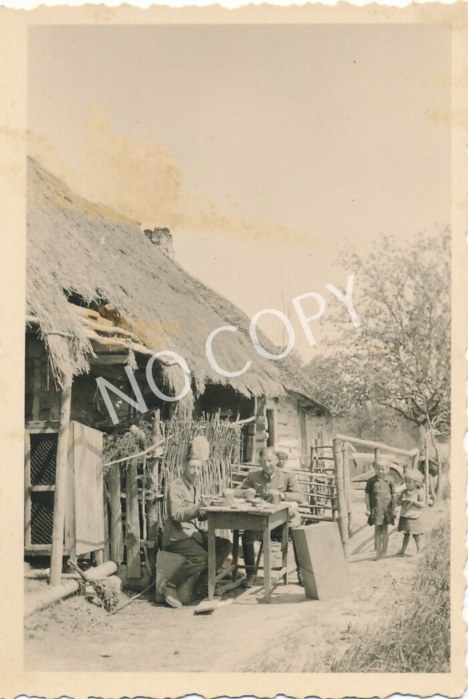Photo WW II Russia Krasnopol Wehrmacht Accommodation J1.39-image
