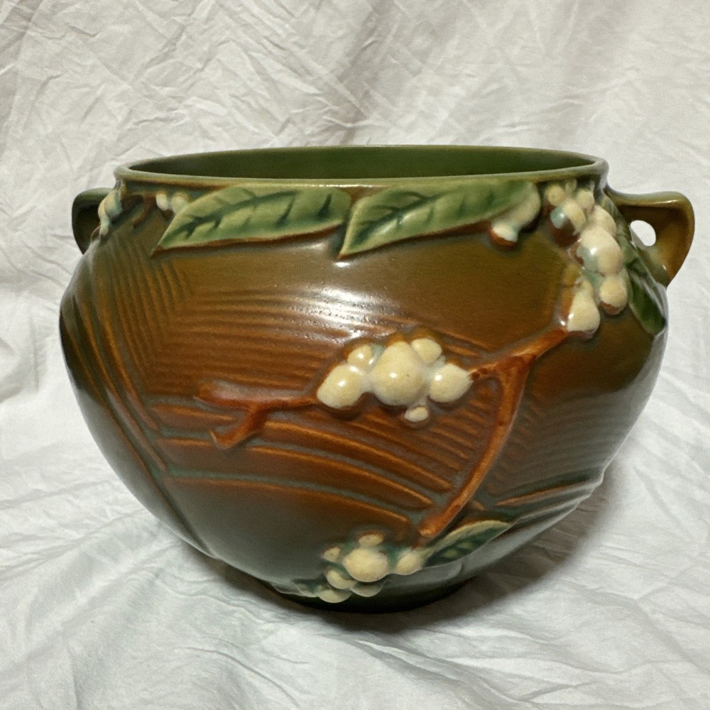 Roseville Snowberry Jardiniere #IJ-6, C.1947. Deep Green/Burnt Umber.