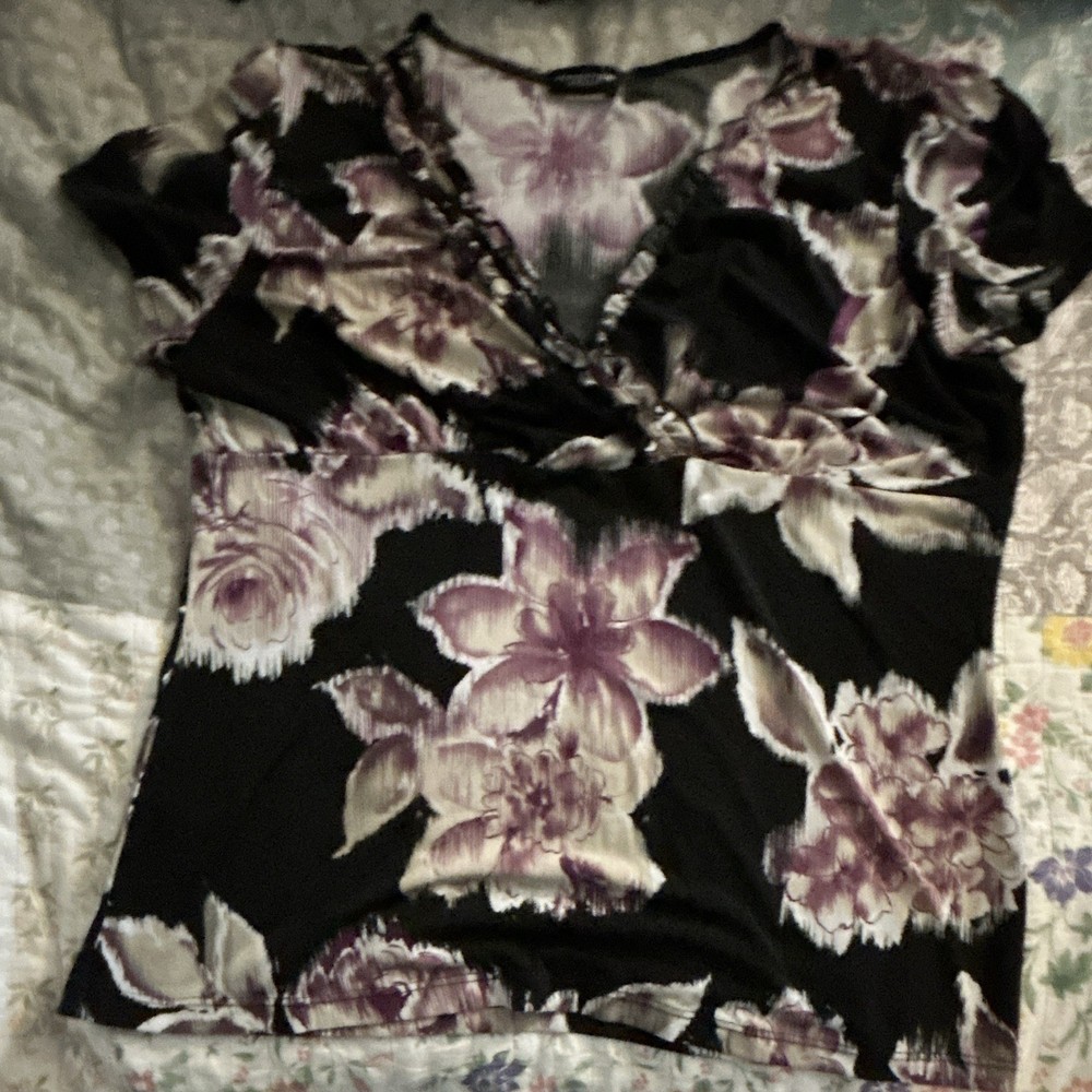 Perception Concept Women's XL Regular Black/Purple Floral V-Neck Lace Blouse