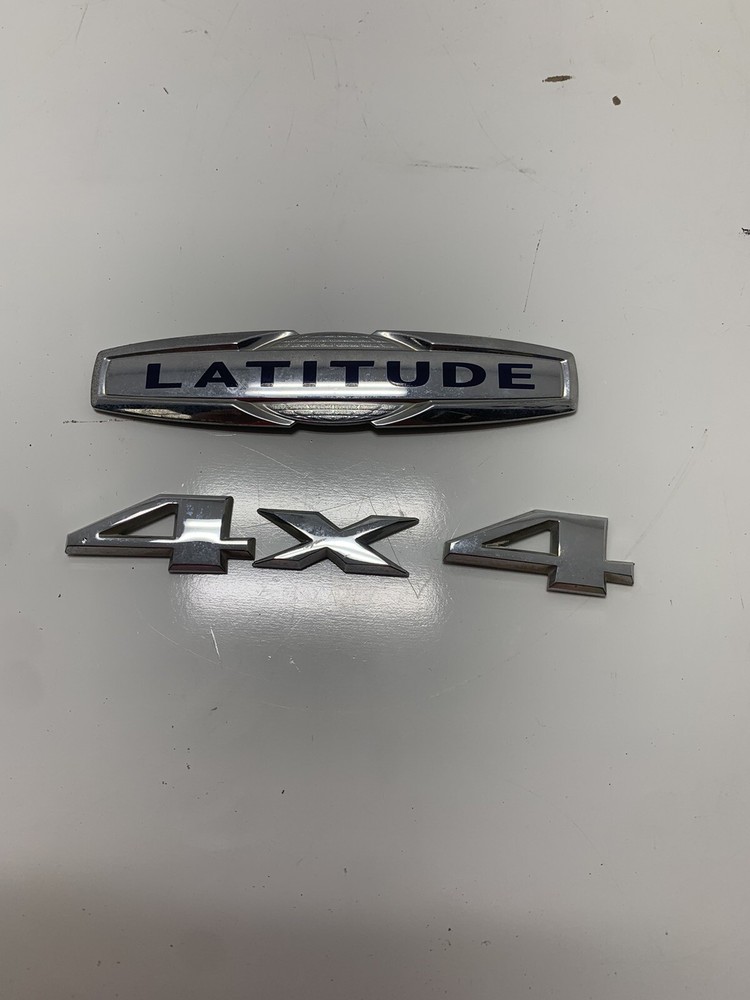 2014 Jeep Cherokee Latitude Lift-Gate Nameplate #68197921AD* USED EMBLEM
