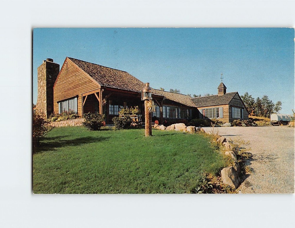 Postcard The Log Cabin Easthampton Road Holyoke Massachusetts USA