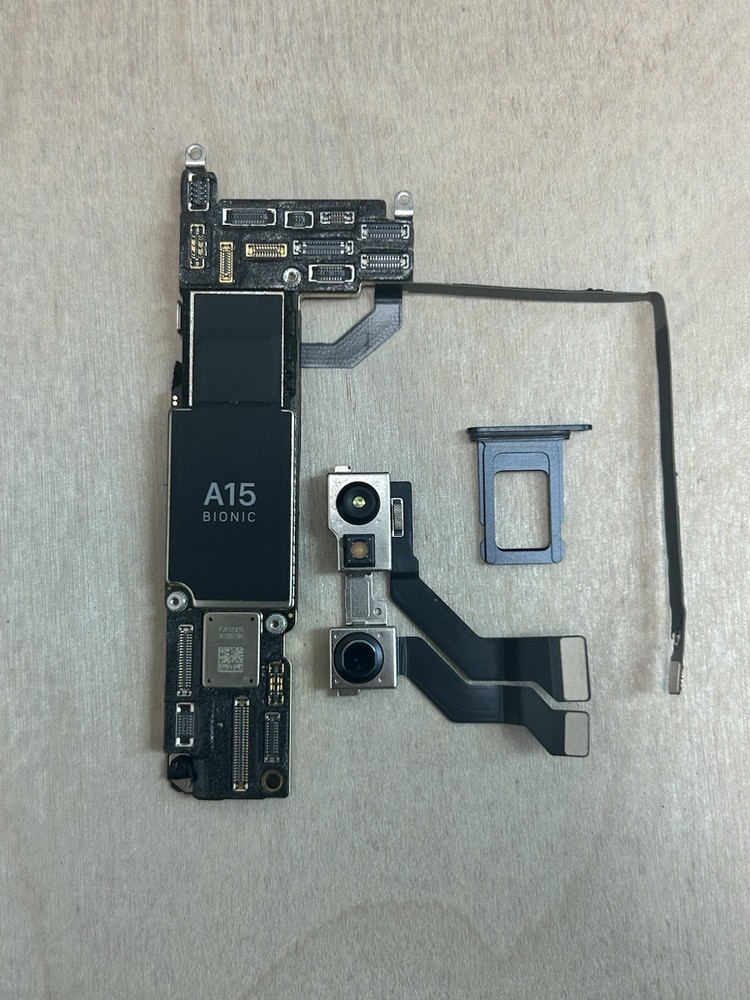 Apple iPhone 13 128GB UNLOCKED Motherboard With FACE ID,  FMI OFF, CLEAN IMEI