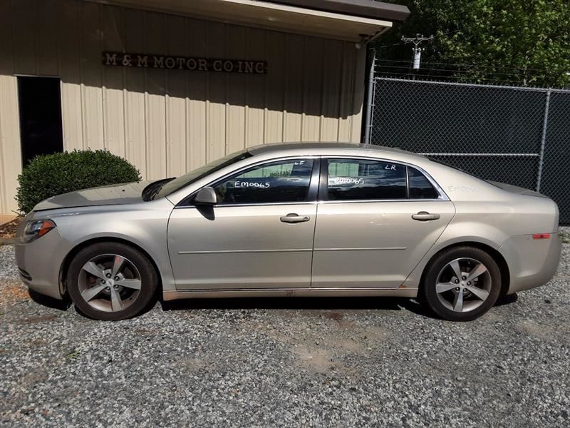 MALIBU    2011 Front Door Trim Panel 196010