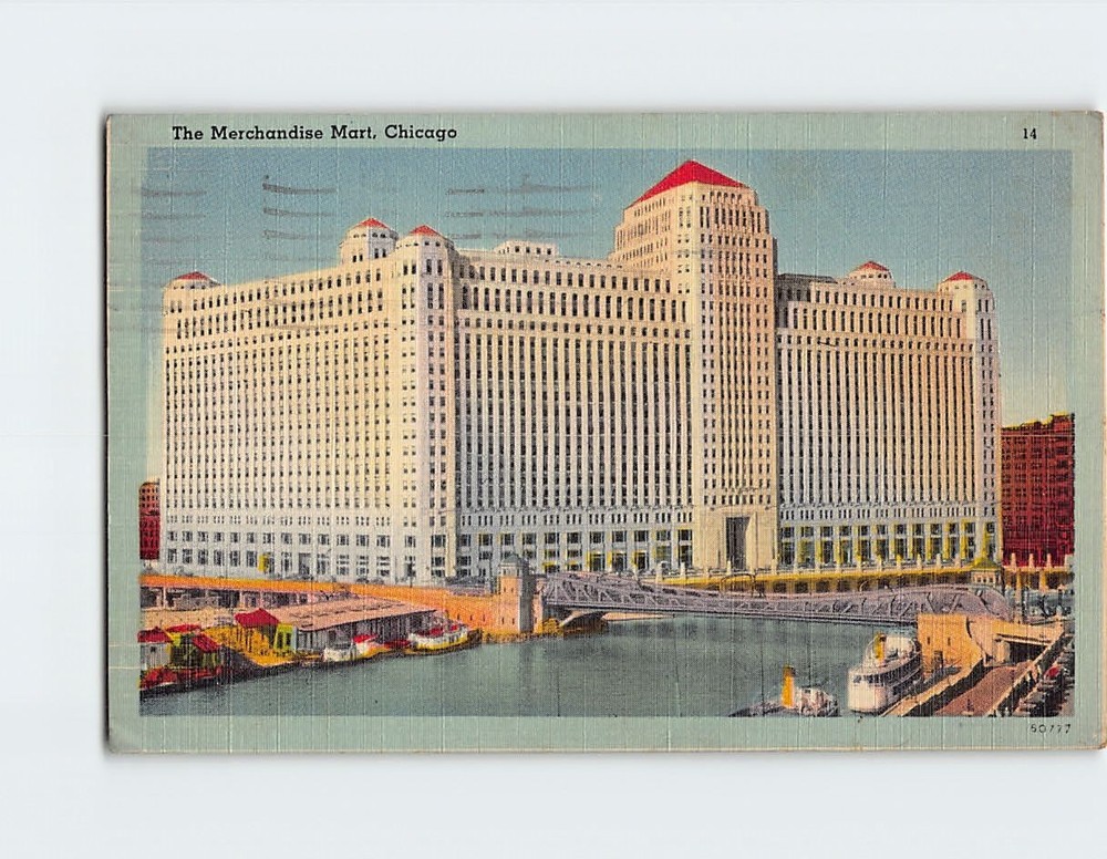 Postcard The Merchandise Mart Chicago Illinois USA