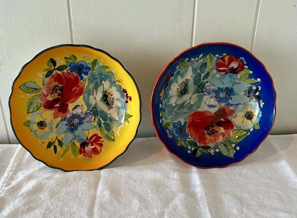 Pioneer Woman Melody Pattern 7.5-Inch Pasta Bowls – Set of 2 Vibrant, Durable, and Stylish Serving Bowls for Pasta, Salads, and More – Perfect for Everyday Dining or Entertaining.