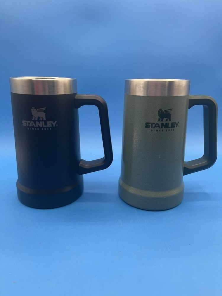 Stanley 24oz Big Grip Vacuum Insulated Stainless Steel Beer Mug in Green & Black