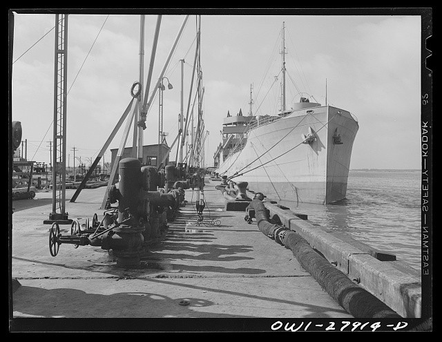 Photo:Baytown Texas 1943 Oil Tanker Loading at Refinery