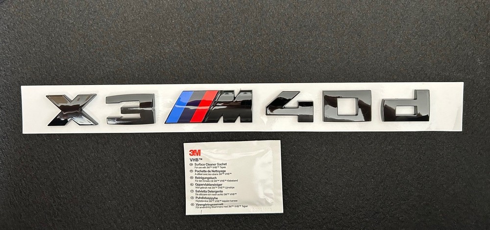 BMW X3 M40d BADGE IN GLOSS BLACK. FREE ALCOHOL WIPE
