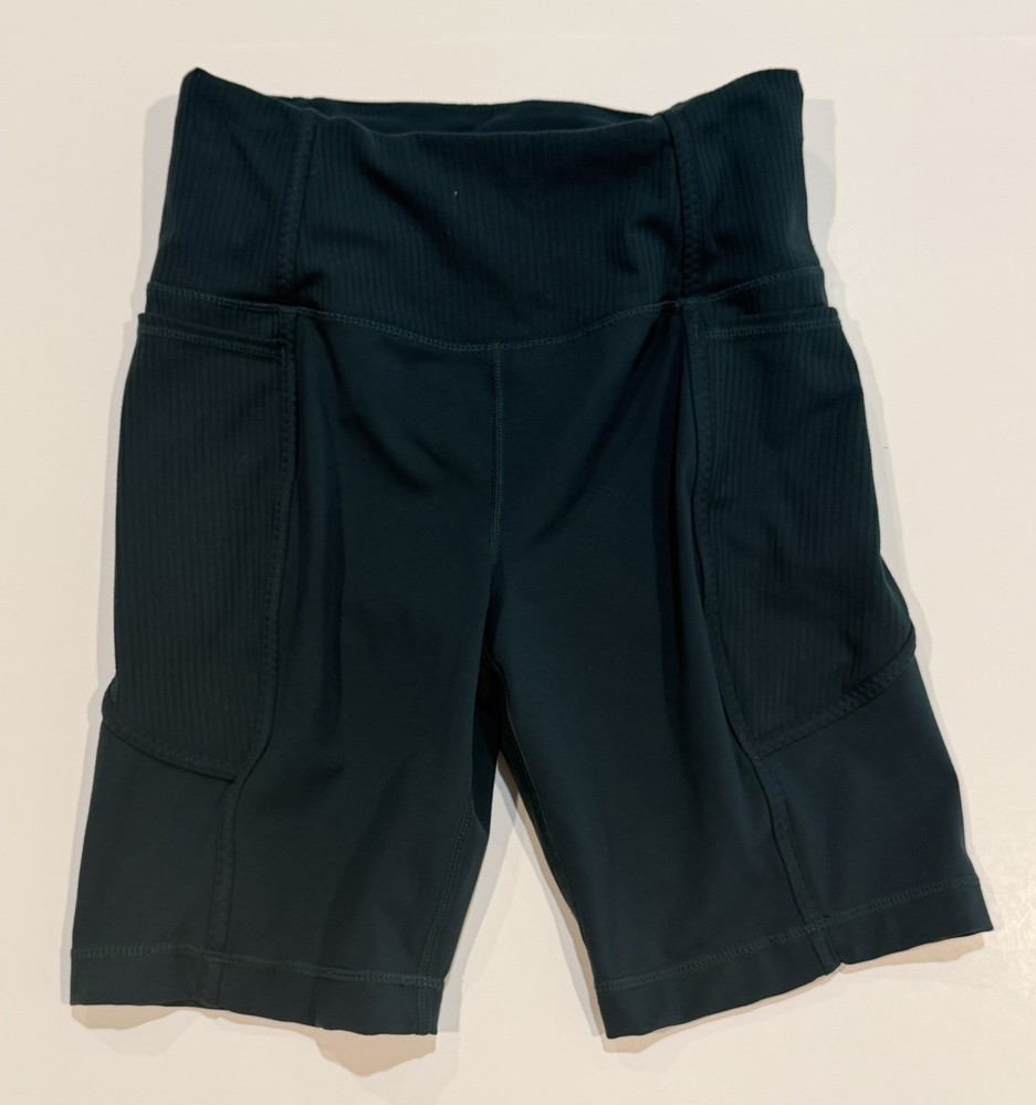 Mondetta Women's High Waist Biker Ribbed Shorts, Green, XS pockets