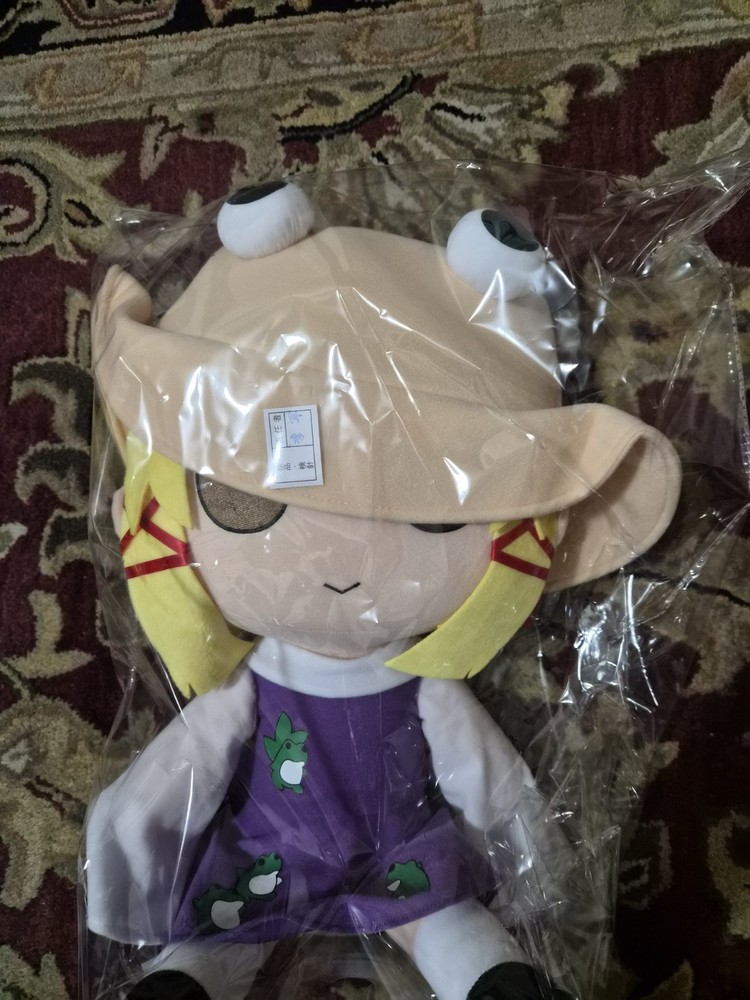 Suwako Moriya (洩矢諏訪子) Medium Size (Approx 40 cm) FumoFumo Touhou Project Plushie