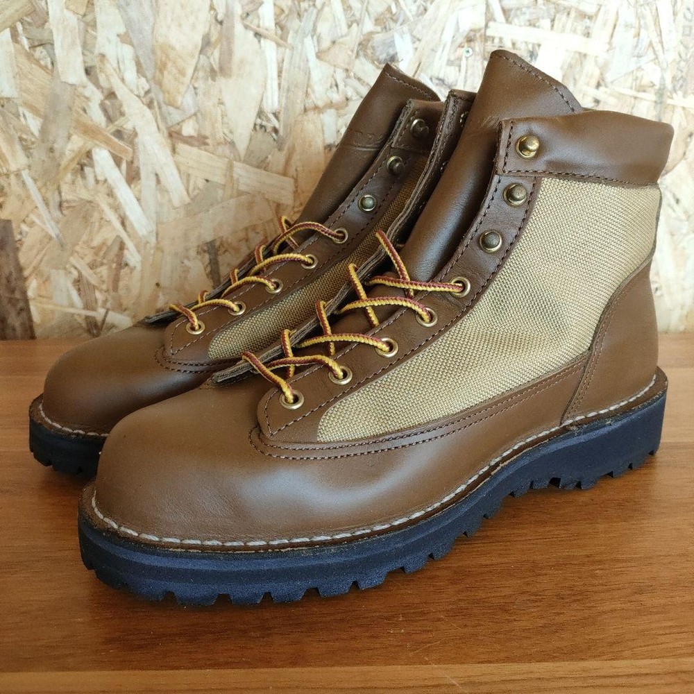 Vintage Danner Light US8 Deadstock Hiking Boots 25 Years Old