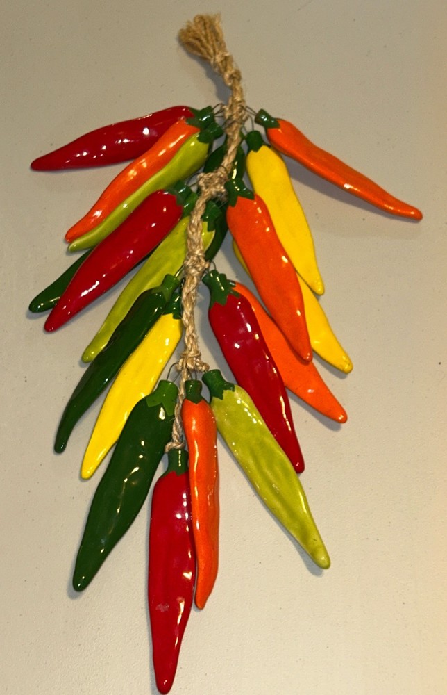 VTG MCM Made In Mexico Ceramic Jalapeño Chili Peppers Red Green Yellow Orange
