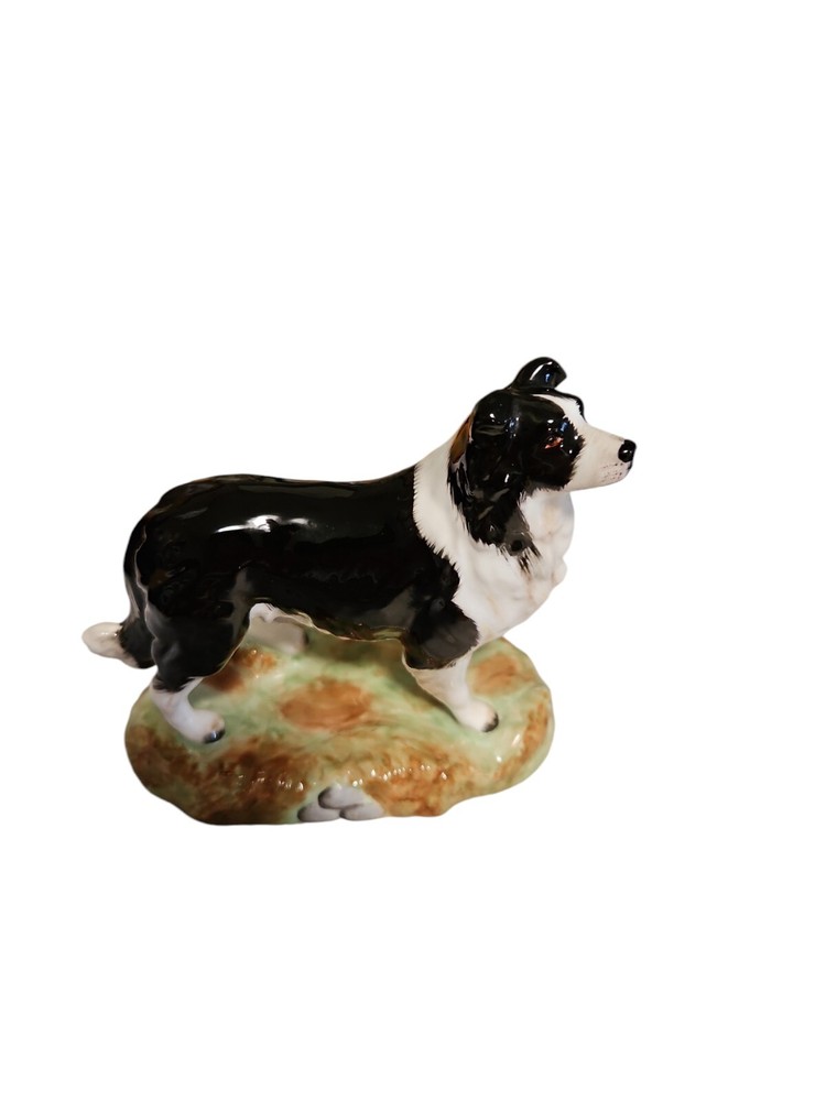 Royale Stratford Staffordshire England Border Collie Figurine Excellent