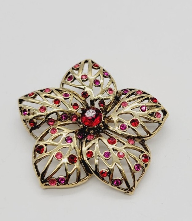 Flower Brooch Pin Pink Red Crystal Gold tone Vintage 2 in