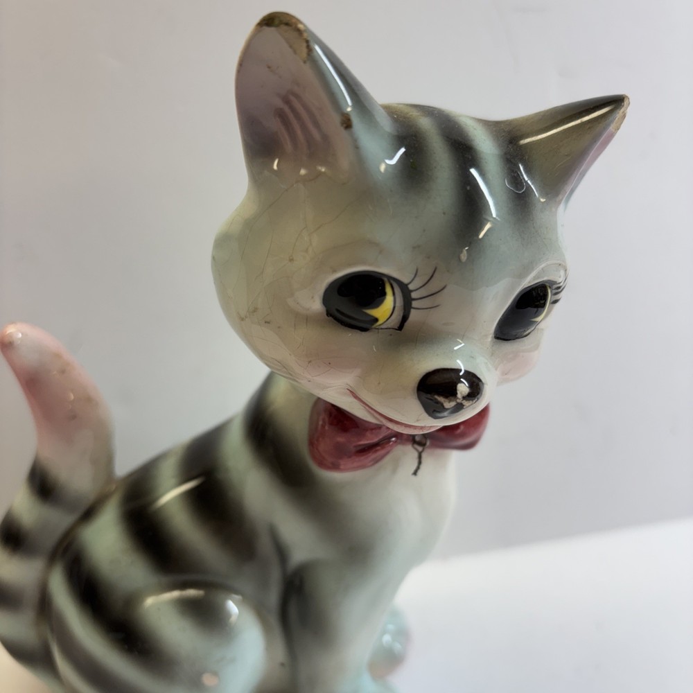 Vintage Lipper & Mann Blue Danube Porcelain China Figurine Cat