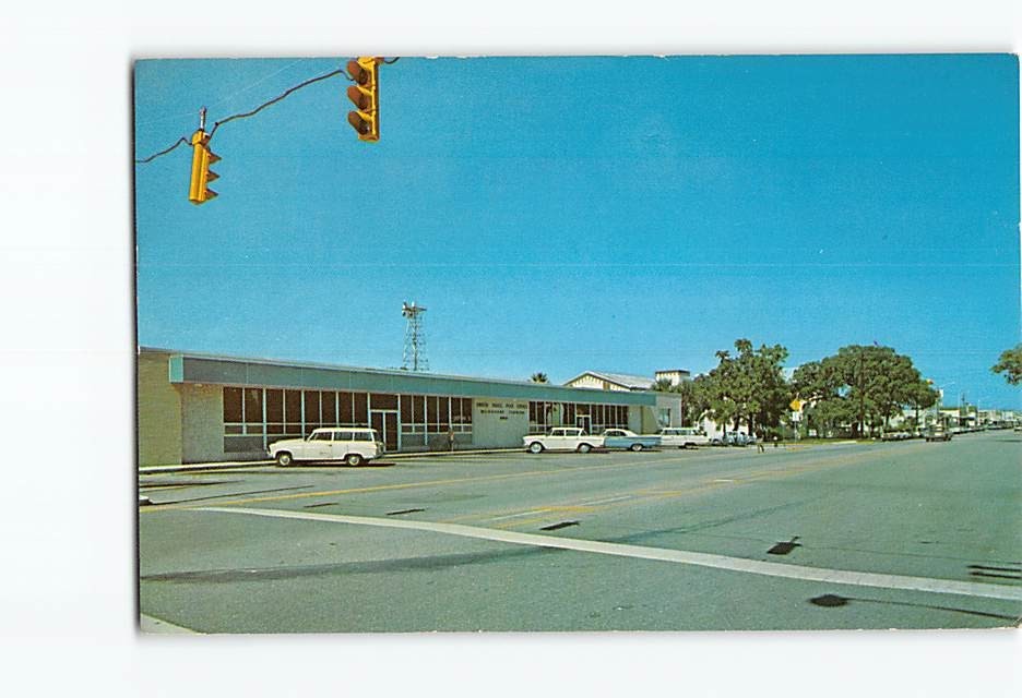Postcard Looking east on New Haven Ave. Melbourne Florida USA