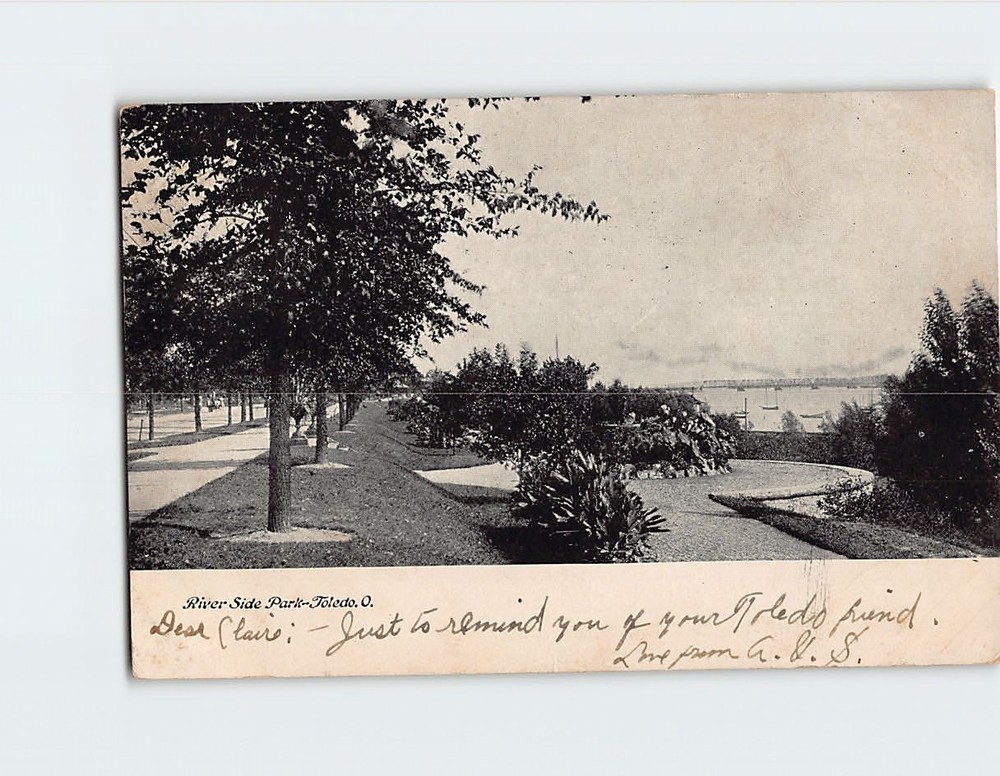 Postcard River Side Park Toledo Ohio USA