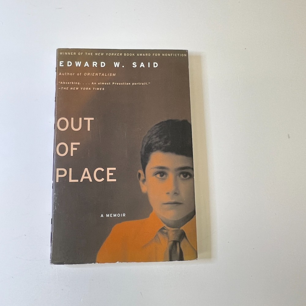 Out of Place : A Memoir Paperback Edward W. Said