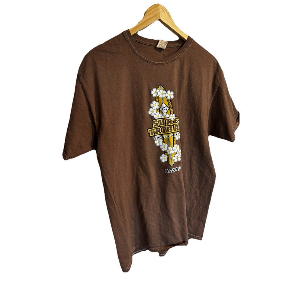 2000s Vintage Fruit of the Loom  Cotton Men's Brown Surf Hawaii  T-Shirt Size L
