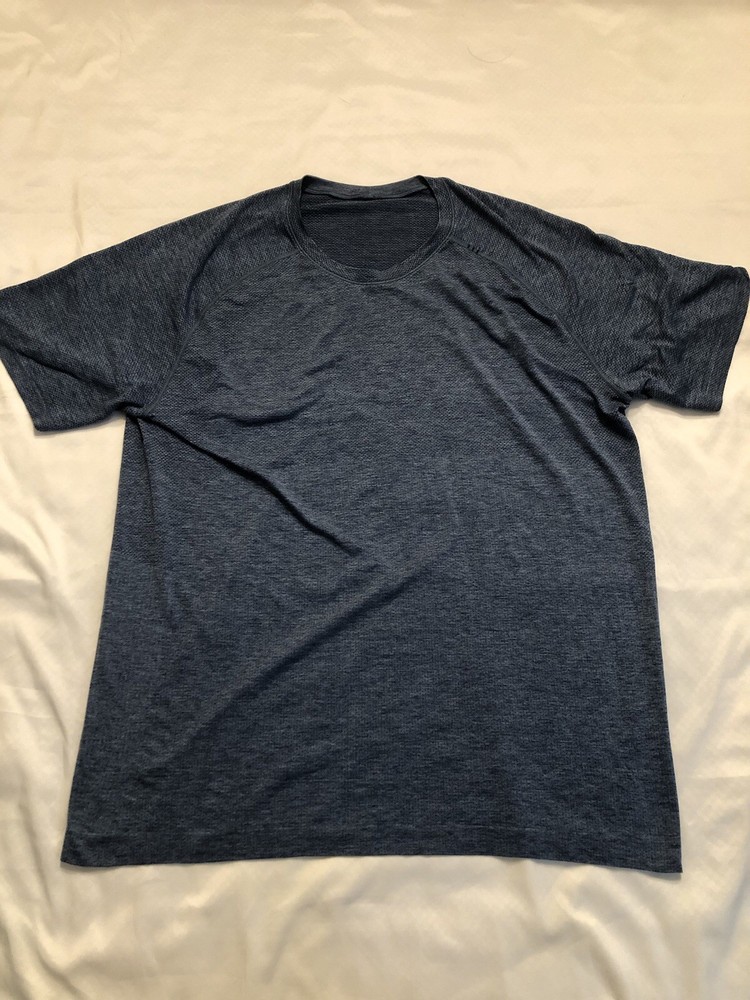 Lululemon Metal Vent Tech SS Shirt Mens XL Blue Seamless Athletic Tee Gym