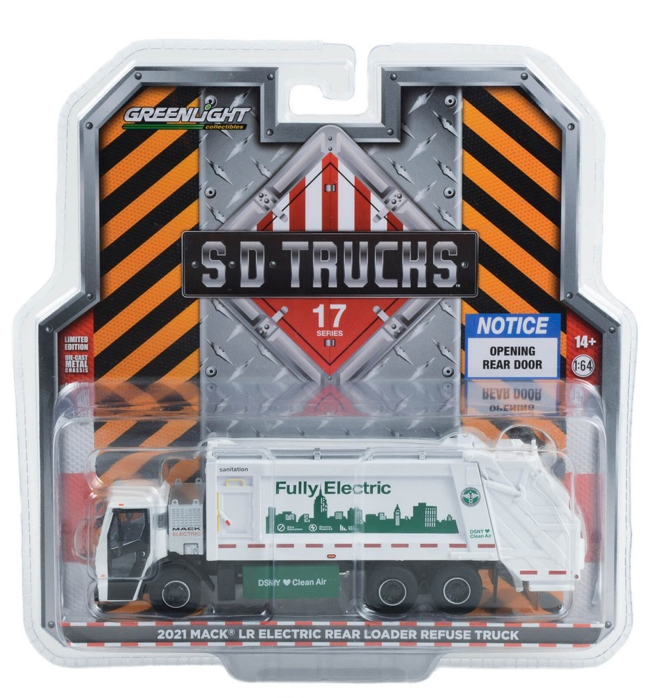 1:64 GreenLight *SD TRUCKS 17* 2021 Mack LR ELECTRIC Rear Loader Garbage Truck