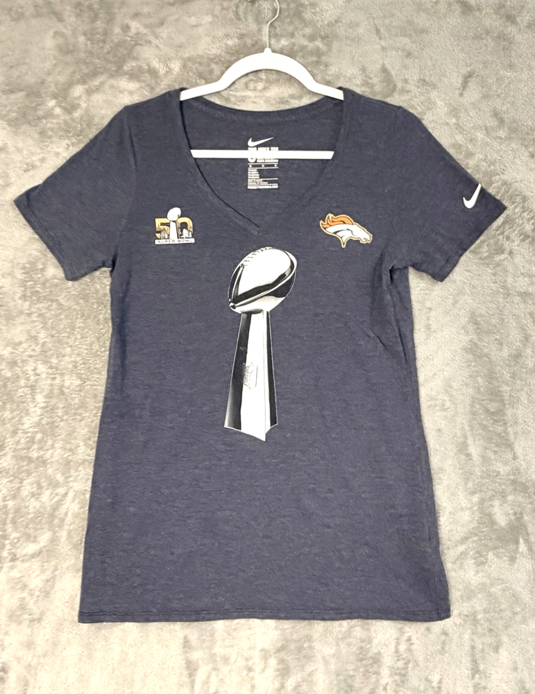 Nike Denver Broncos Super Bowl 50 Womens Medium V-Neck T-Shirt NFL Football Tee