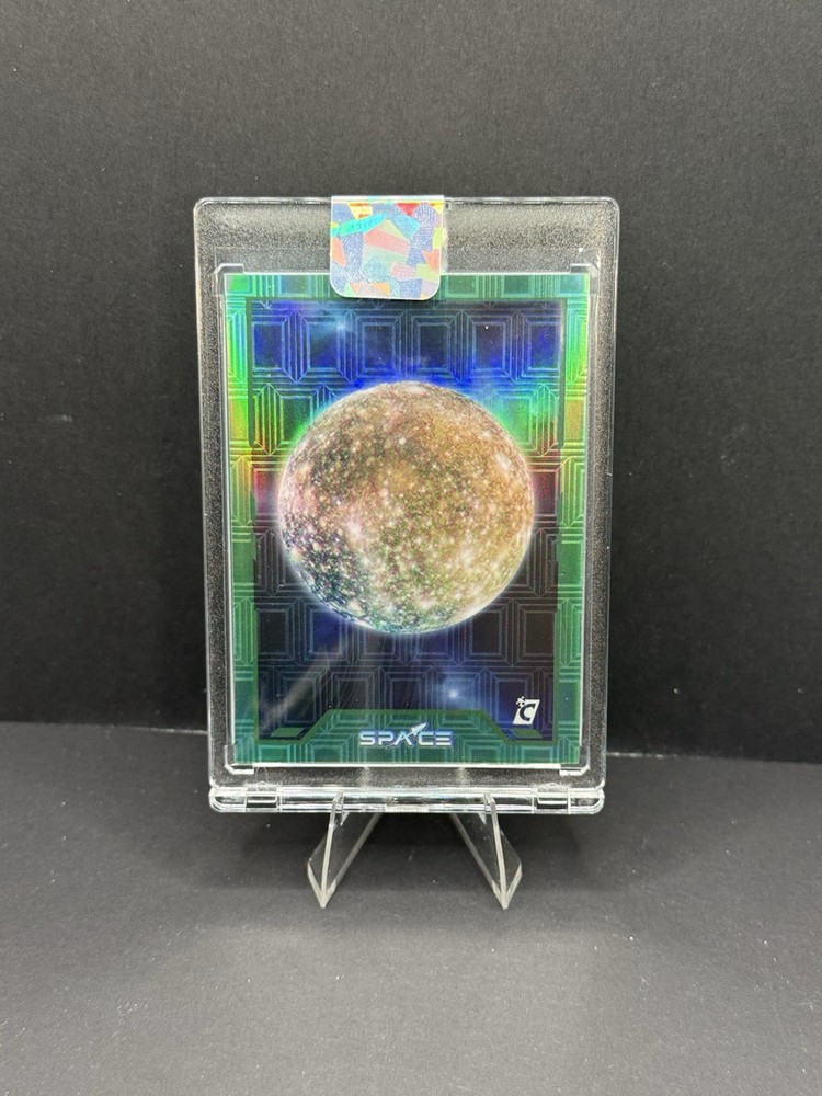 Cardsmiths Currency: Space #50 Callisto Emerald Gem Refractor /99