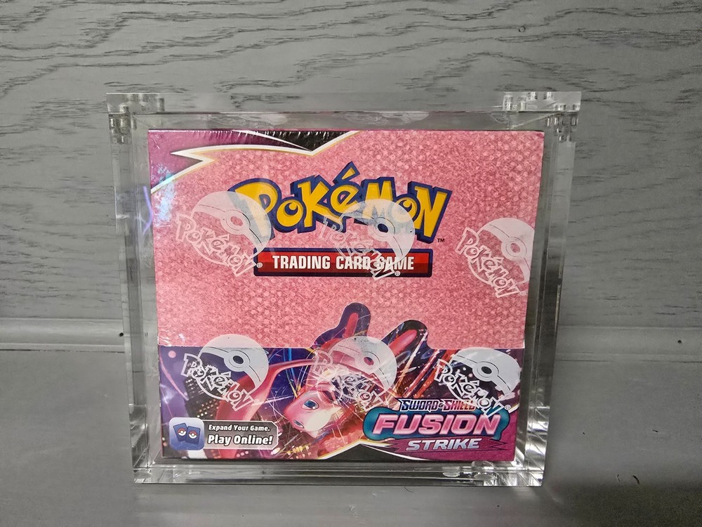 Pokemon TCG SWSH Fusion Strike Booster Box SEALED w/Acrylic